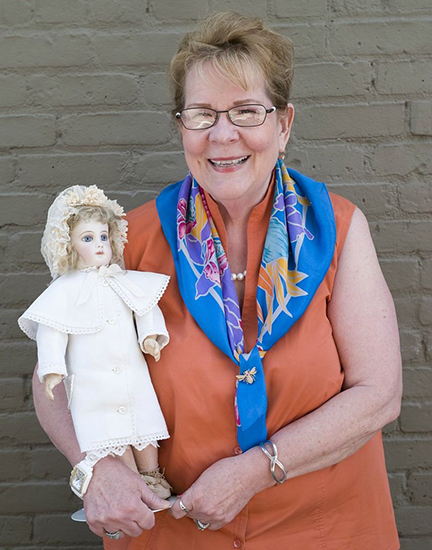 IN MEMORIAM: Diane HOFFMAN