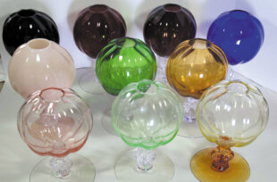 The 1930s Collectible Colors Change During the Great Depression